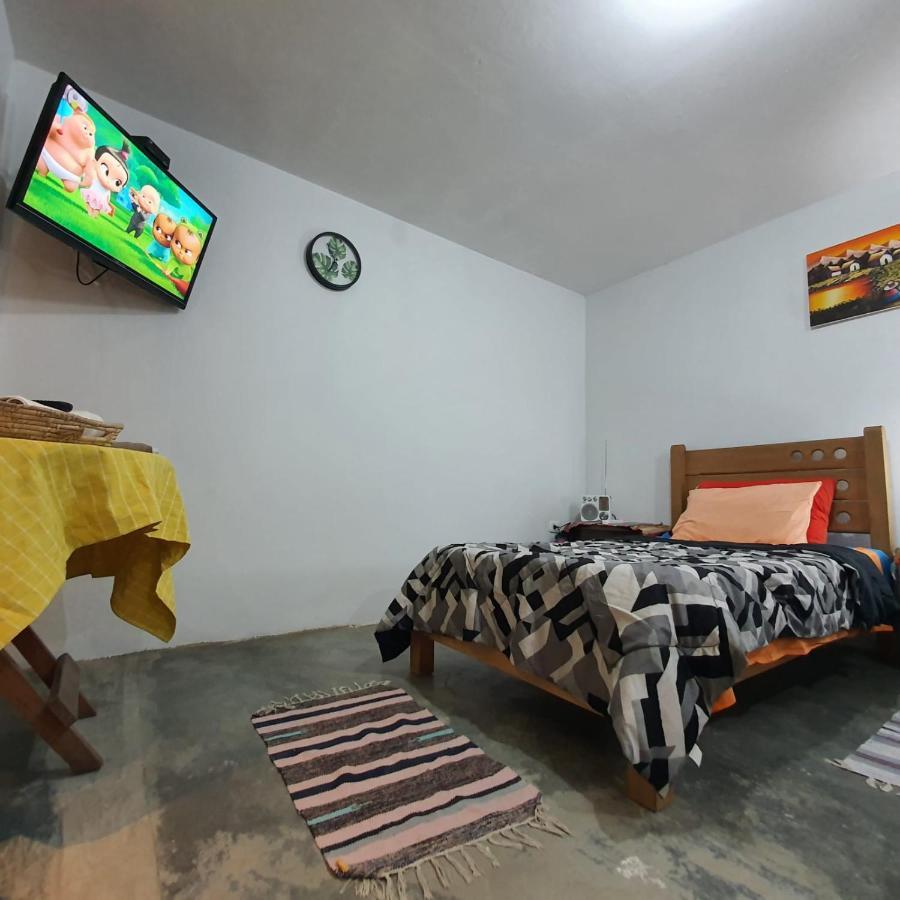 Lima Airport Hostel With Free Airport Pick Up Exterior photo